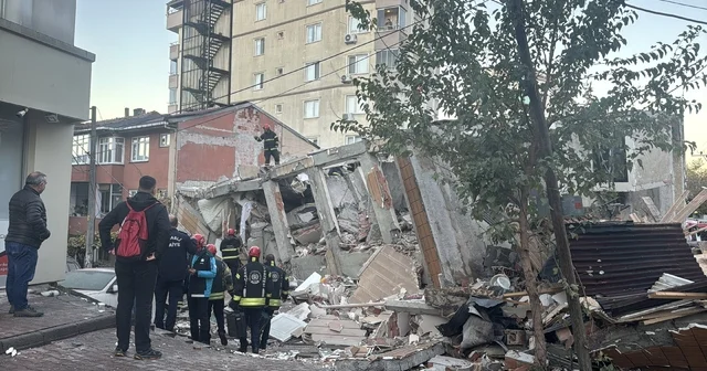 Kocaeli de 6 katlı bina çöktü Kocaeli Haberleri