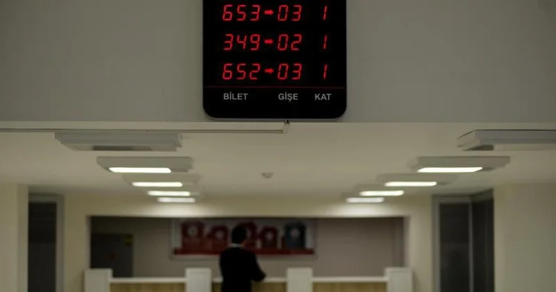 Bugün bankalar açık mı? 29 Ekim bankalar saat kaçta açılıyor ve kapanıyor, EFT ve havale yapılır mı?