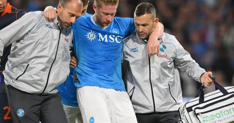 Napoli ye büyük şok! Kevin De Bruyne aylarca forma giyemeyecek