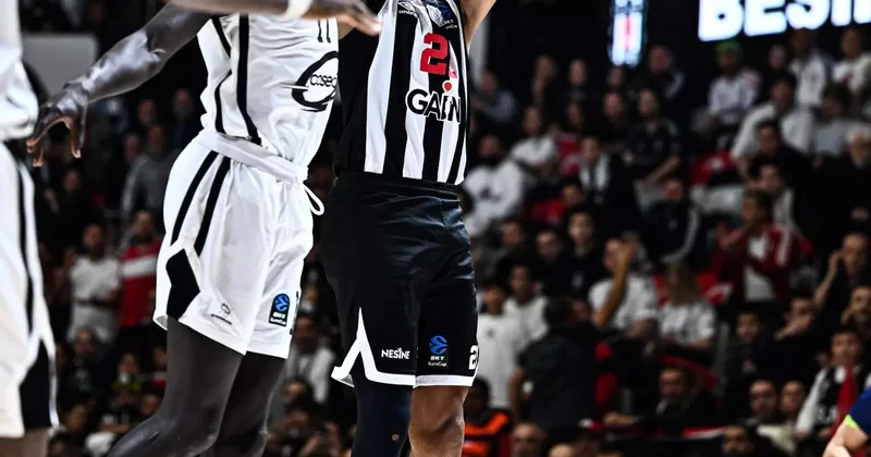 Beşiktaş, Fransız takımına 30 sayı fark attı