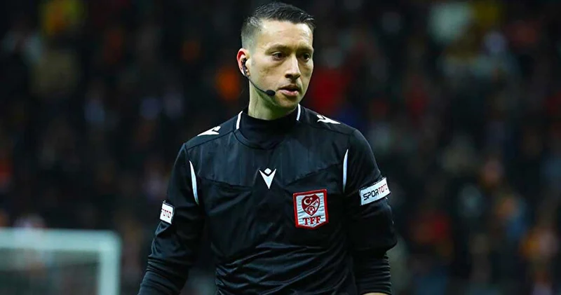 Zorbay Küçük ün vermediği penaltı gündem oldu: VAR konuşmaları paylaşıldı