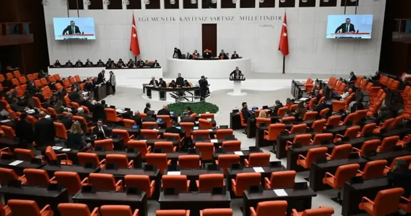 AK Parti den tüm emeklileri kapsayacak çalışma: Maaşlara ilave artış geliyor