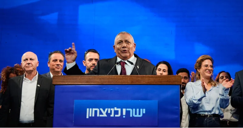 İsrail de Eisenkot, Netanyahu ya güvenmiyor; Araplar dan Eisenkot a teklif Dış Haberler