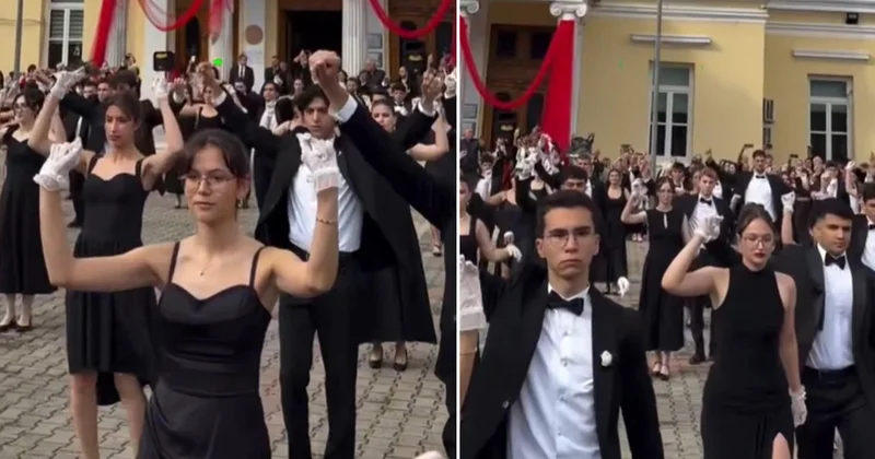 İzmir de tüyleri diken diken eden 29 Ekim kutlaması