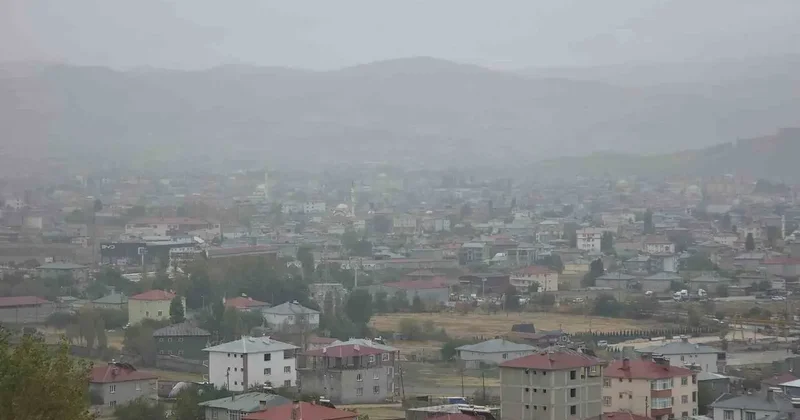Van’da sis ve yağmur etkili oldu