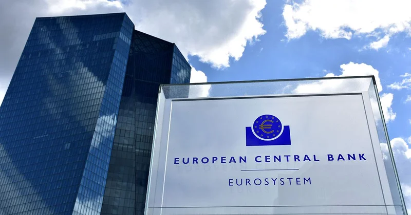 Avrupa Merkez Bankası politika faizini sabit tuttu