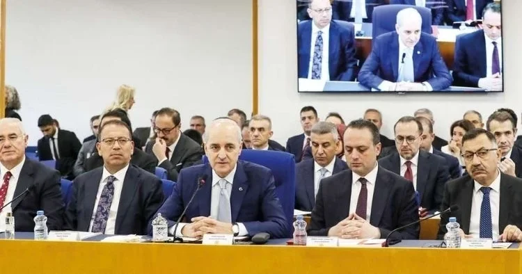 Kurtulmuş: Süreç rotasında başarıyla ilerliyor