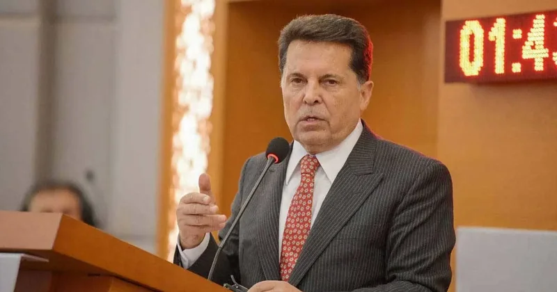 Esenyurt Belediye Başkanı Ahmet Özer den flaş karar: Görevden uzaklaştırılmıştı!