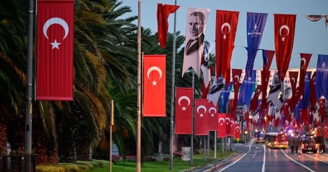 İstanbul Valiliği duyurdu: Vatan Caddesi Kortej geçişi ertelendi