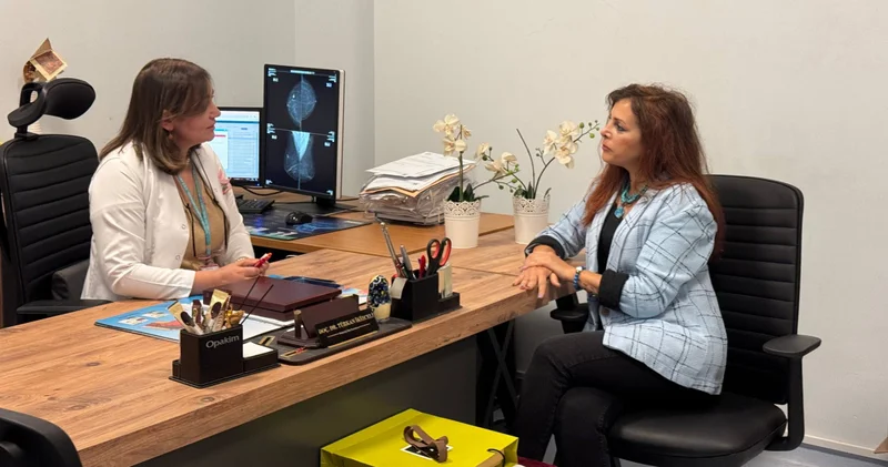 Göğsündeki çizikten kanser olduğunu öğrenen kadın erken teşhisin önemine dikkati çekti