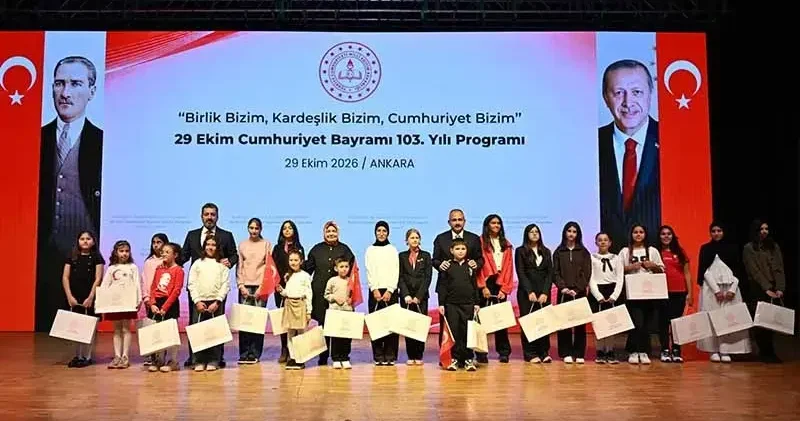 ‘Birlik Bizim Kardeşlik Bizim Cumhuriyet Bizim’ yarışmasında ödüller sahiplerini buldu