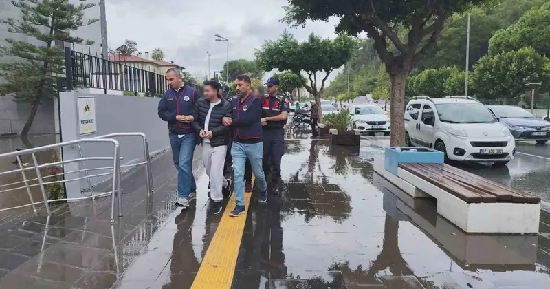 Plakasız motosikletle gelip kurşun yağdırdılar