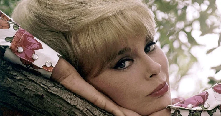 Pembe Panter in yıldızı Elke Sommer öldü