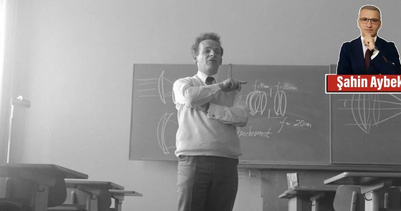 Akademi ve öğretmenlik mesleğinin bitirilişi