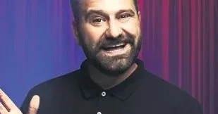 FUNDA KARAYEL Küfür, aşağılama ve şiddetle komik olmaya çalışan bir dönemin anatomisi