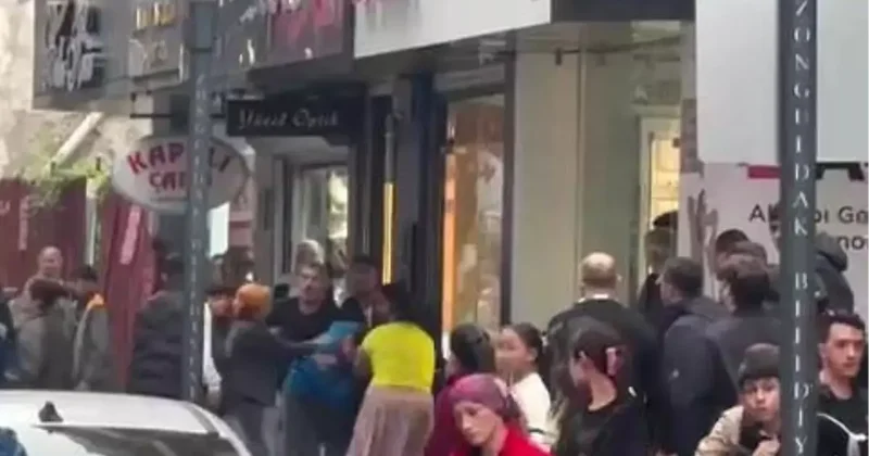 Caddede meydan savaşı! O anlar kameralarda