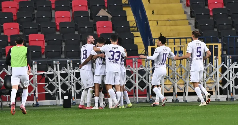 Eyüpspor zorlu deplasmanda nefes aldı!