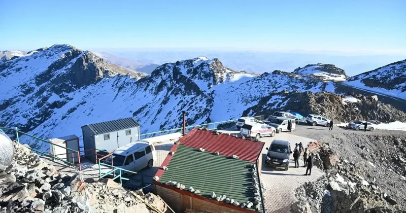 Kırklar Mescidi küllerinden doğuyor! Başkan Genç söz verdi