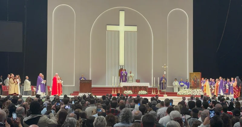 Papa 14. Leo halka açık vaazında binlerce kişiye hitap etti Agos