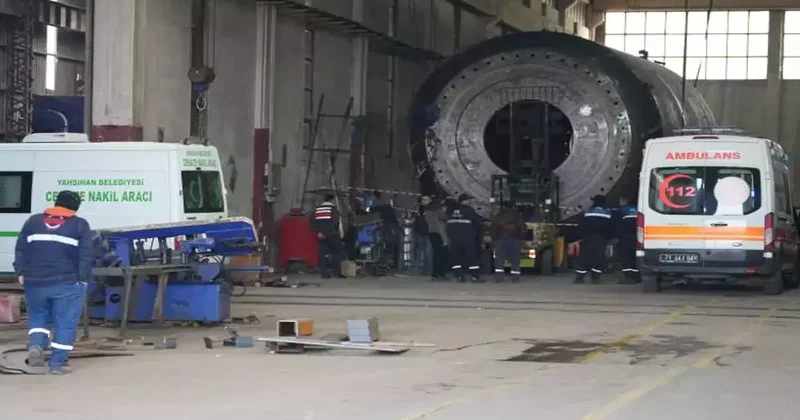 3 ton sac levhanın altında can veren 2 işçinin soruşturmasında 3 kişi gözaltında