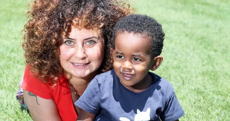 Etiyopya dan evlat edinmişti... Esra Akkaya oğlunun son halini paylaştı Sözcü Gazetesi