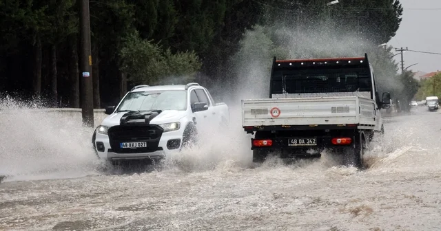 Bodrum, Marmaris ve Datça ya kuvvetli yağış uyarısı Muğla Haberleri