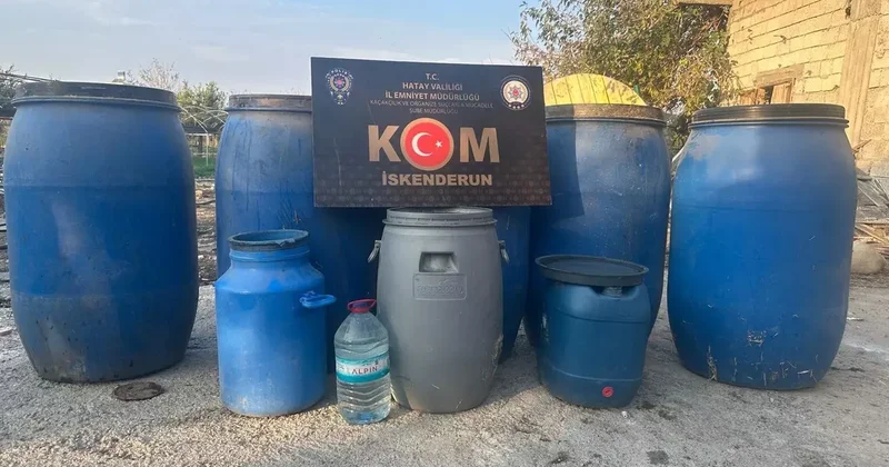 Hatay da yılbaşı öncesi 1020 litre el yapımı alkol ele geçirildi