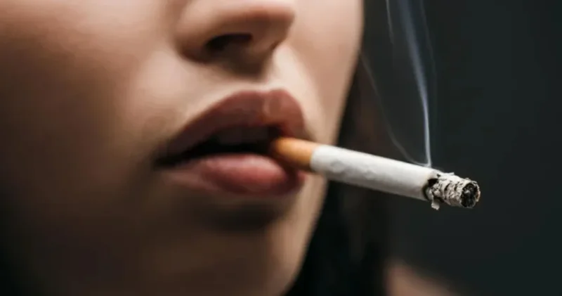 Sigara içmenin cezası 24 bin lira!