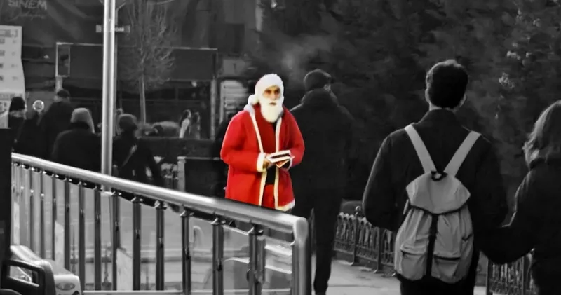 Üsküdar da Noel Baba kılıklı algı operasyonu