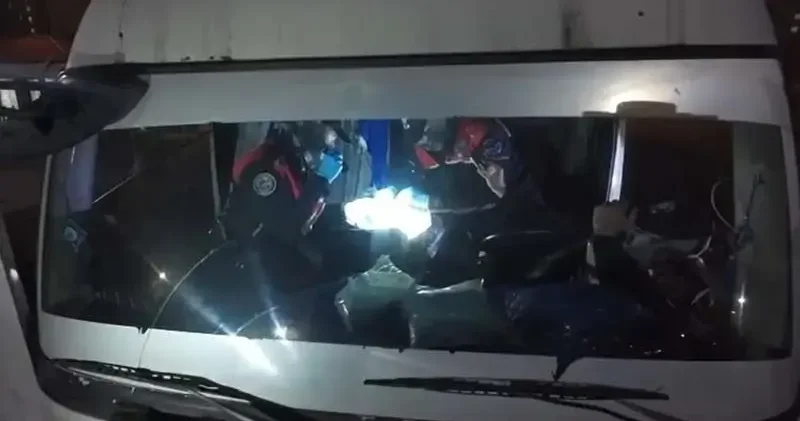 Ankara’da bir TIR’da uyuşturucu ve 73 bin 476 adet sentetik ecza ele geçirildi: 2 gözaltı