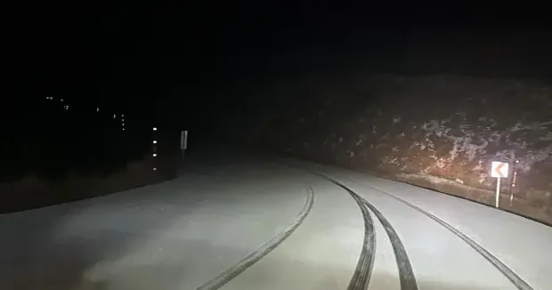 İzmir haberleri İzmir e yılın ilk karı düştü 29 Aralık 2025