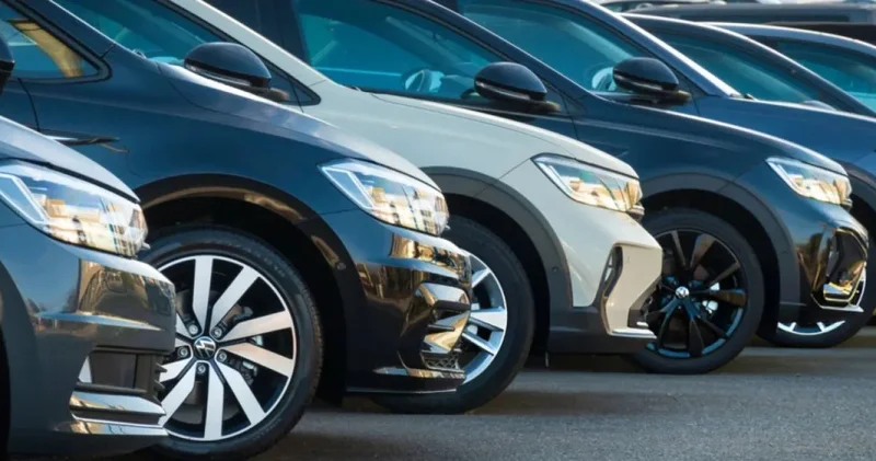 İkinci el otomobilde satarken kâr ettiren modeller: Üç yıl önce alanlar şimdi yaşadı