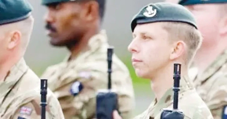 İngiltere’den gençleri orduya çekme planı