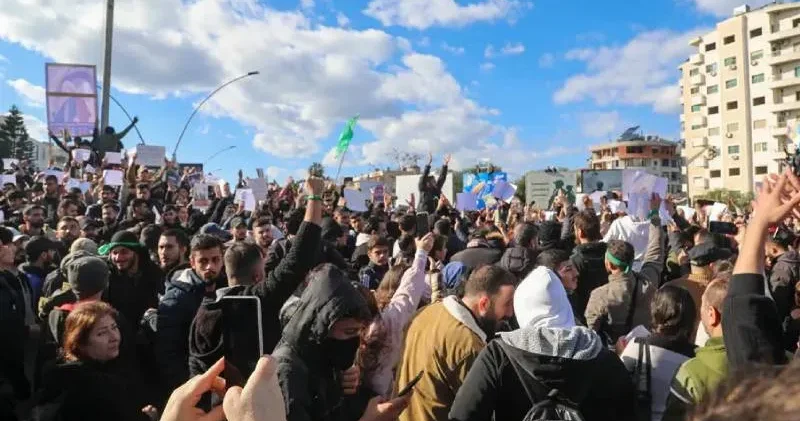 Suriye’de eylemlerin sürdüğü Tartus ve Lazkiye’ye ordu birlikleri gönderildi