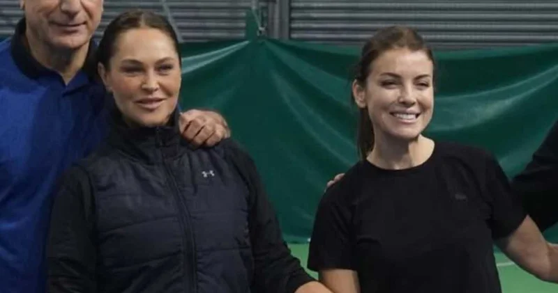 Hülya Avşar ın rakibi Özge Özberk oldu