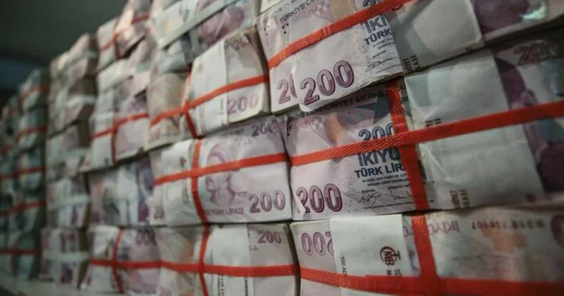 Kamunun görevlendirme giderleri rekor zarar yazdı: Zirve herkesin yüksek faturalardan şikayet ettiğinde