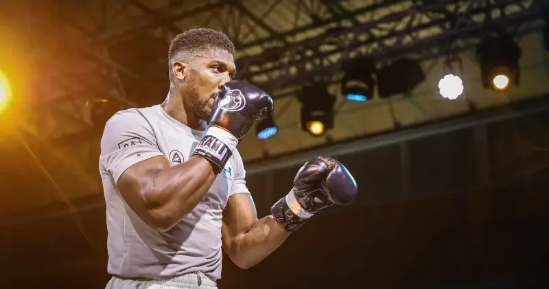 Anthony Joshua trafik kazası geçirdi Spor Haberleri