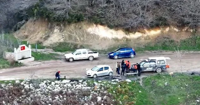 2 gündür kayıp Elif Kumal için seferberlik 2 gündür haber alınamayan Elif için Kapıdağ didik didik ediliyor 50 den fazla görevli her yerde Elif i arıyor Balıkesir Haberleri