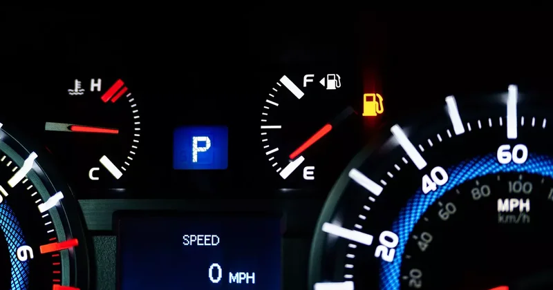 Otomobillerdeki en basit ama en dahi icat olan depo oku nun mucidi James Moylan hayatını kaybetti