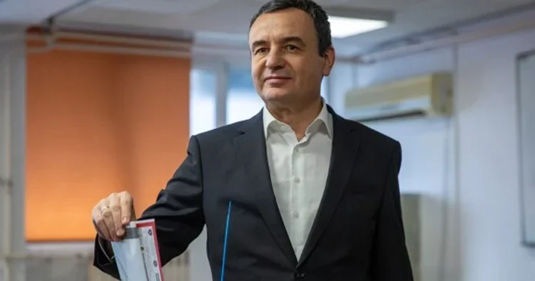 Kosova da erken seçimlerin kazananı Kurti oldu