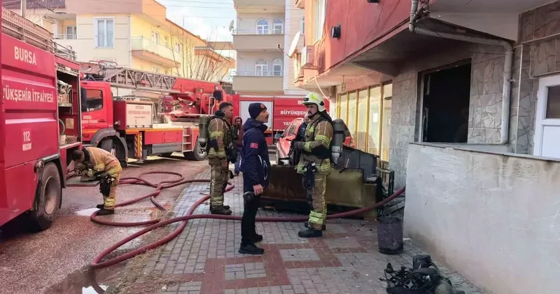 Apartman dairesinde yangın