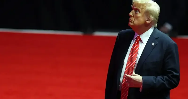 Trump Güney Amerika da bir tesisin vurulduğunu belirtti: Uyuşturucu taşıyan teknelerle ilişkilendiriliyordu Dünya Haberleri