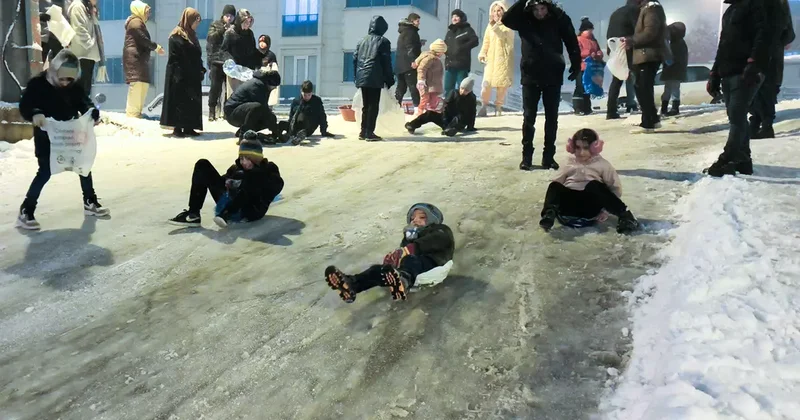 25 ilde eğitime kar engeli! Okullar tatil mi? 29 Aralık Pazartesi kar tatili olan il ve ilçeler