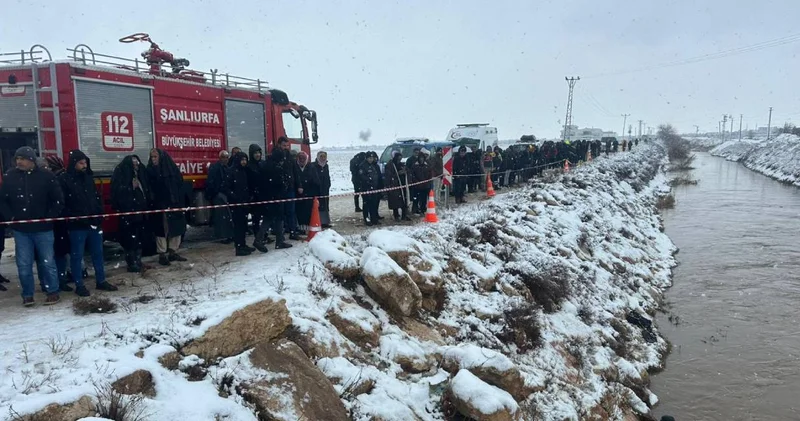 Şanlıurfa da kontrolden çıkan araç sulama kanalına düştü: Baba ve 3 çocuğu aranıyor!