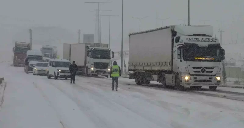 Gercüş’te Ayrancı geçidi ulaşıma açıldı
