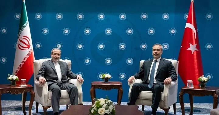 Dışişleri Bakanı Hakan Fidan, İranlı mevkidaşıyla görüştü