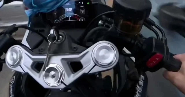 Motosikletiyle trafiği tehlikeye atıp, bu anların görüntülerini sanal medya paylaşan sürücüye ceza Aydın Haberleri