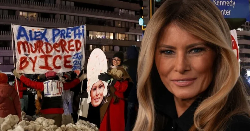 Melania Trump ın film galası sırasında dışarıda protestolar vardı
