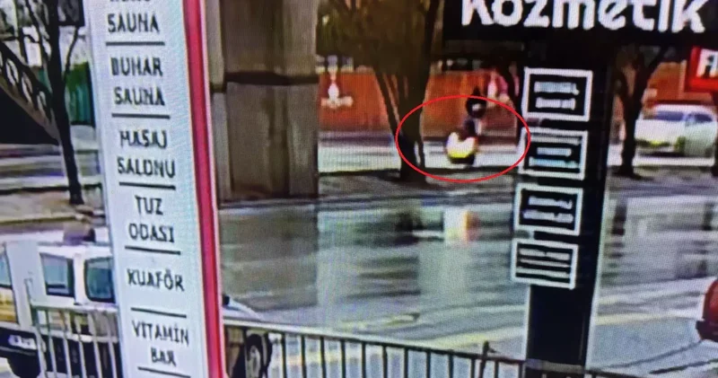 Devrilen motosikletin sürücüsü bariyere ve ağaca çarpıp öldü