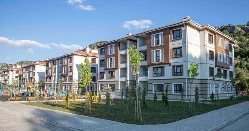 TOKİ AKSARAY KURA ÇEKİMİ CANLI İZLE 2026: TOKİ Aksaray 2 bin 353 konut kura çekilişi canlı yayın nereden izlenir? TOKİ Aksaray kura sonuçları nasıl öğrenilir?